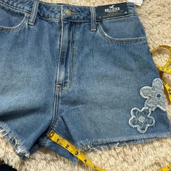 Hollister Womens Ultra high rise Denim Shorts size W26 - Picture 8 of 11